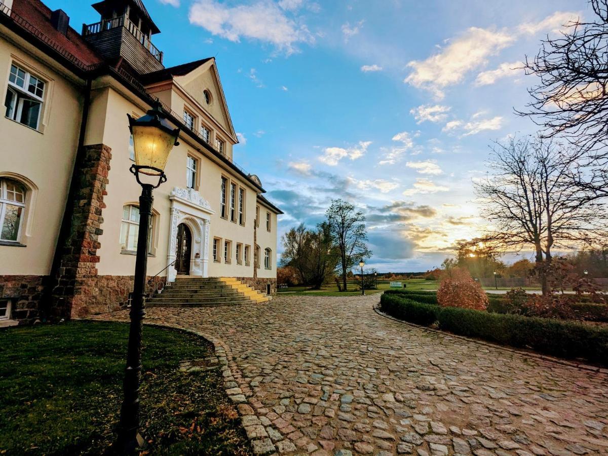 Schloss Krugsdorf Buitenkant foto